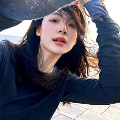 亚历克斯与艾玛